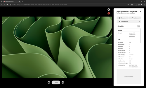 Photo viewer showing a single photo and its EXIF metadata.